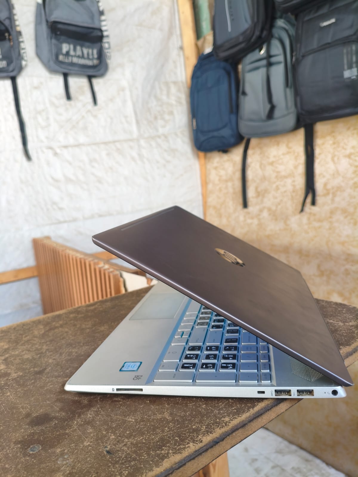 HP Pavilion 15